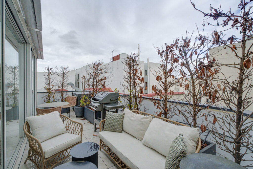 Ático dúplex con terraza Calle Núñez de Balboa